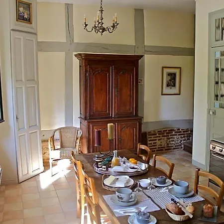 Alojamento de Acomodação e Pequeno-almoço Du Pre-boulay Fleury-la-Forêt